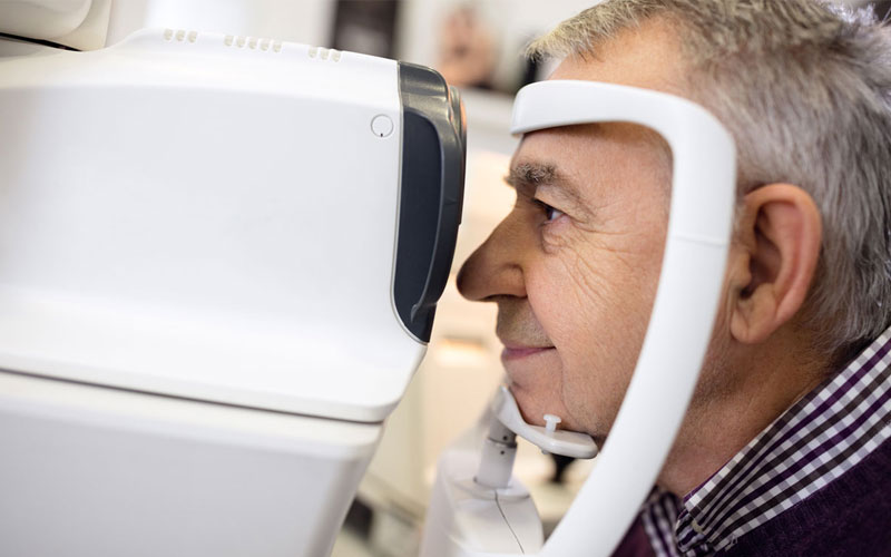 پیر چشمی چیست و چگونه درمان می‌شود ؟